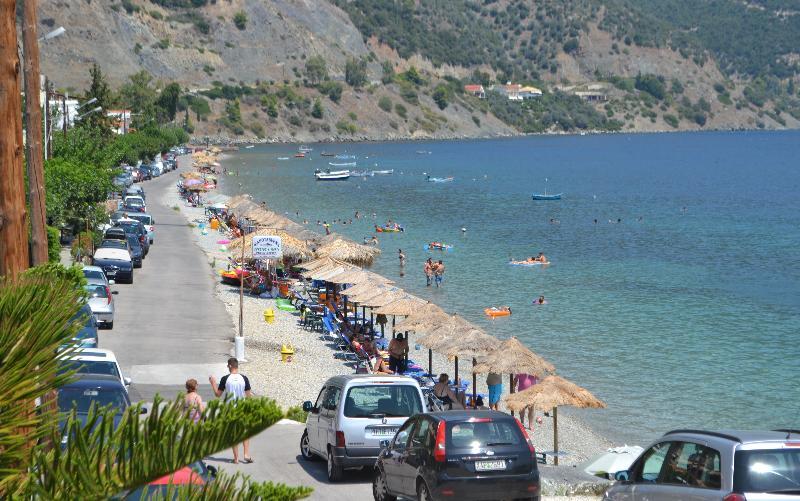 Ilia Mare Hotel Exterior photo